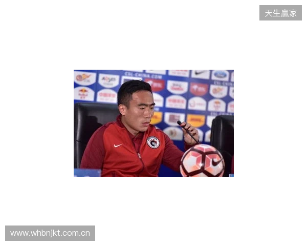 浙江球迷质疑：李提香还有油为什么要放走？明年准备吃散伙饭了？