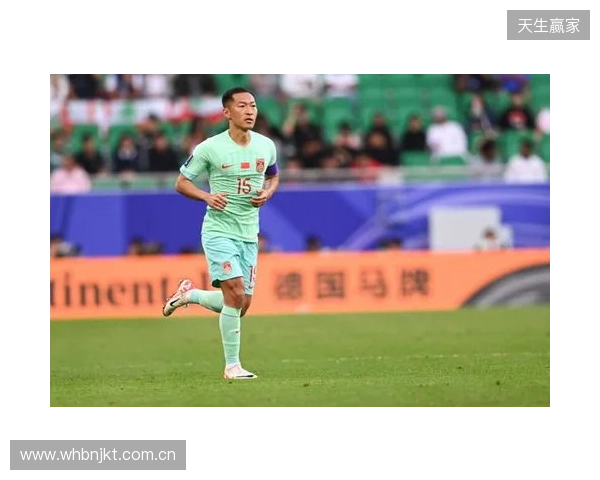 北青：吴曦接近续约申花，有经纪人表示若他在转会市场会很抢手