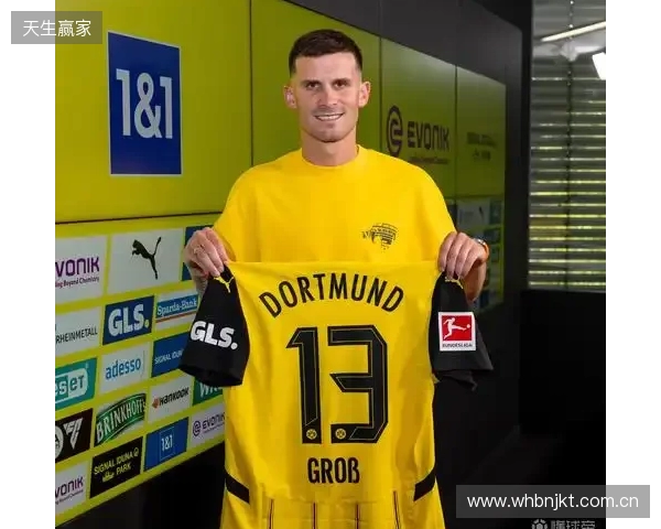 TA:布莱顿签格罗斯的转会费略低于200万欧元,有100万欧奖金