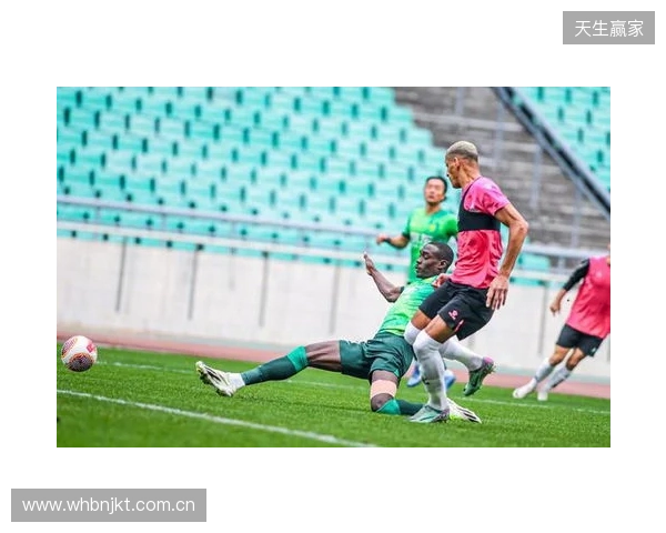 冬训期间最后一场热身赛，辽宁铁人5-1击败暖武里联队